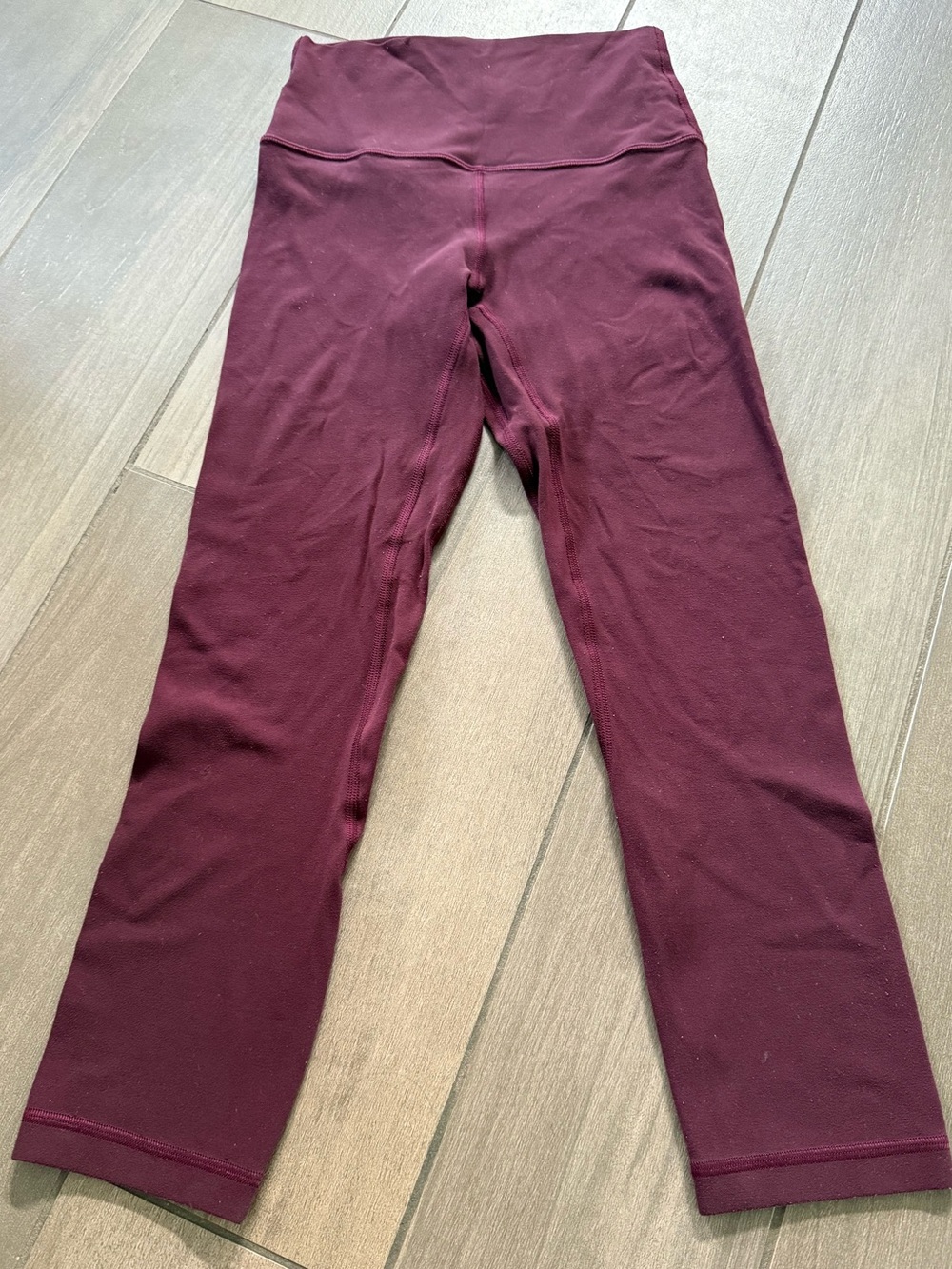 Lululemon maroon align crop leggings size 0